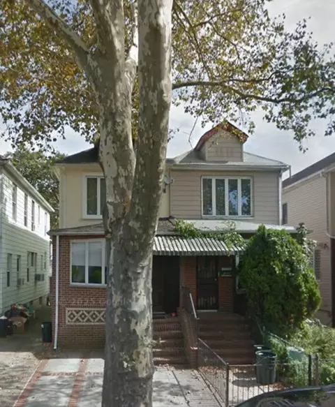 1565 E 3rd St, Brooklyn, NY 11230