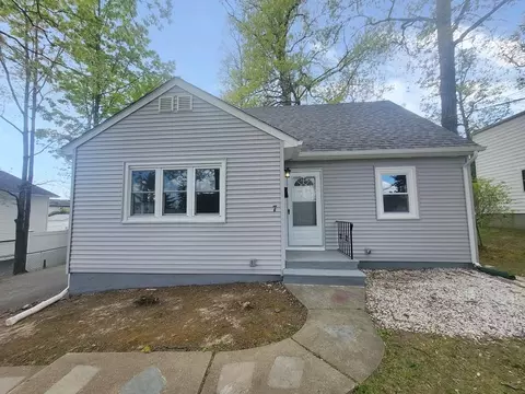 7 Randall Ter, Middletown, NY 10940