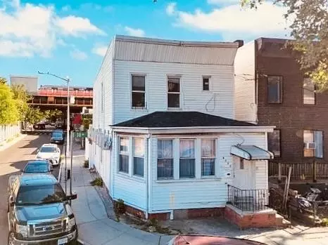 69-22 38 Ave, Woodside, NY 11377