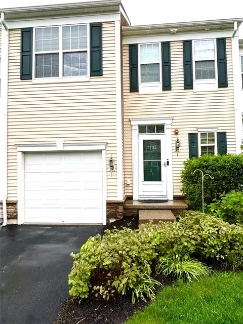 19 Brighton Dr #1703, Newburgh, NY 12550