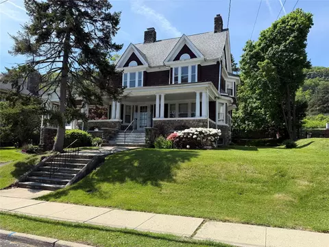 76 Hudson Ave, Haverstraw, NY 10927
