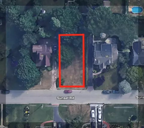 Sunset Road, Islip, NY 11706