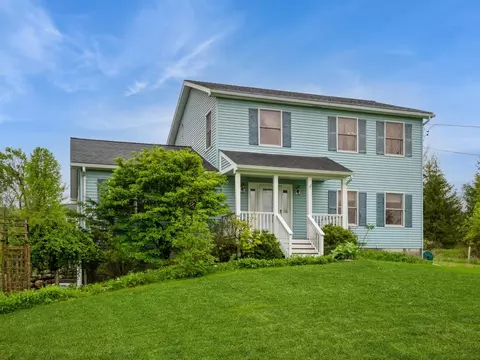 88 Wisseman Rd, Union Vale, NY 12540
