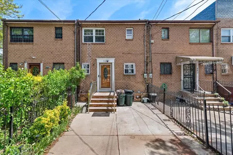 561 Powell St, Brooklyn, NY 11212