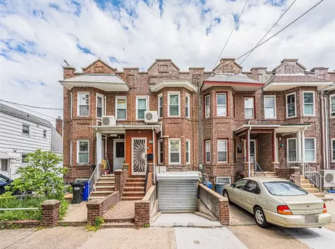 151-65 18th Ave, New York, NY 11357
