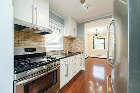 2241 Palmer Ave #2C, New Rochelle, NY 10801