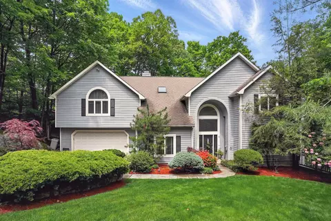 12 Rockridge Rd, Greenburgh, NY 10502