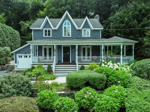 16 Nightingale Rd, Katonah, NY 10536