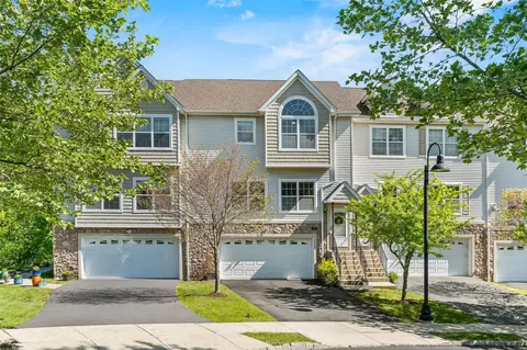 40 Peter Turner Rd, Monroe, NY 10950