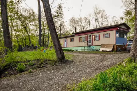 1691 Jackson Corners Rd, Gallatin, NY 12571