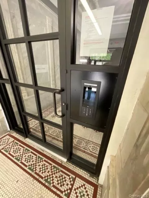 Entry Way - 883 E 165th St #3B, New York, NY 10459 photo 1 of 3