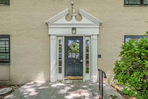 15 Manchester Rd #2L, Eastchester, NY 10709