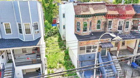 1342 College Ave, New York, NY 10456