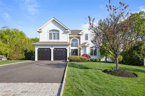 6 Murphy Ct, Orangetown, NY 10913