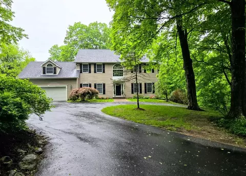 148 Couch Rd, Patterson, NY 12563