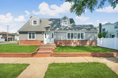 1803 Maurice Ave, East Meadow, NY 11554