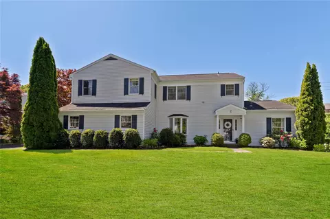 2 Robert Crisfield Pl, Rye, NY 10580