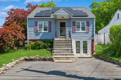 722 Shenandoah Ave, Peekskill, NY 10566 photo 1