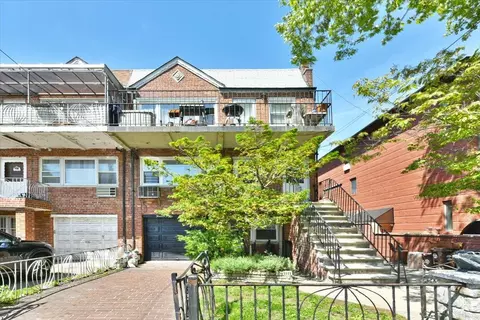 2644 E 28th St, Brooklyn, NY 11235