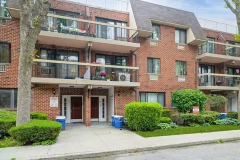71-17 Sutton Pl #1ST, Fresh Meadows, NY 11365
