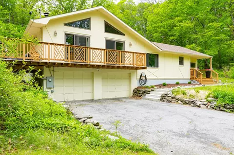 225 N Smith Rd, Union Vale, NY 12540