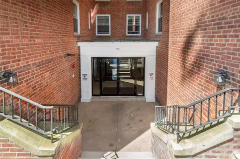 1 Hawley Ter #5E, Yonkers, NY 10701