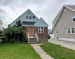 116 E Maple St, Valley Stream, NY 11580