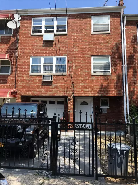 3314 Wickham Ave, New York, NY 10469