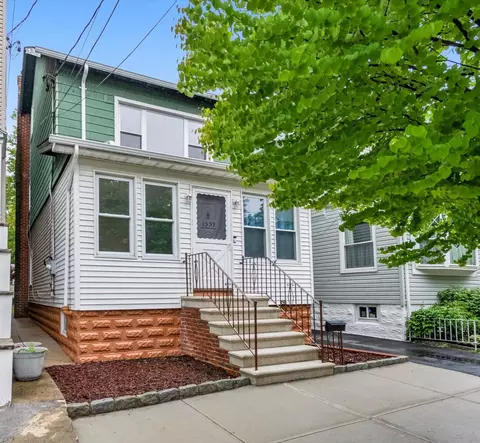 1559 Lurting Ave, New York, NY 10461