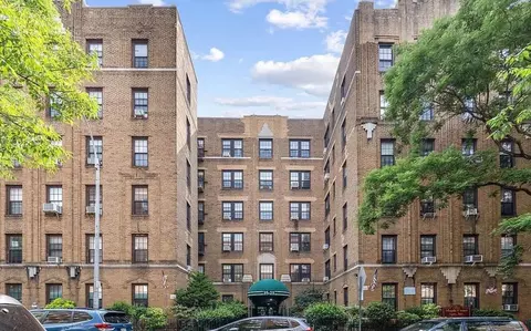 35-27 81st St #2, Jackson Heights, NY 11372
