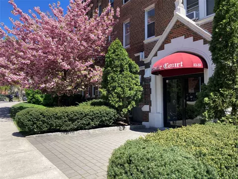 83-55 Lefferts Blvd #1E, New York, NY 11415