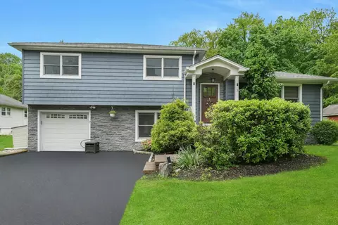 7 Van Orden Ave, Ramapo, NY 10901