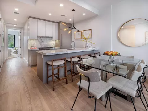 21-31 Shore Blvd #3E, New York, NY 11105