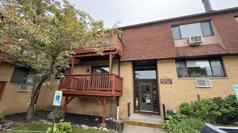 375 Richard Ct, Pomona, NY 10970