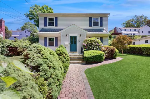 62 Dale Rd, Eastchester, NY 10709