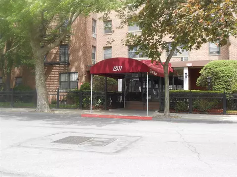 131-11 Kew Gardens Kew Gardens Rd #4D, New York, NY 11418