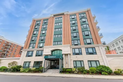 260 W Broadway #2B, Long Beach, NY 11561