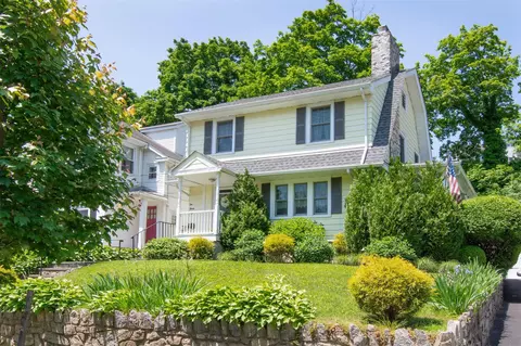 238 Read Ave, Tuckahoe, NY 10707
