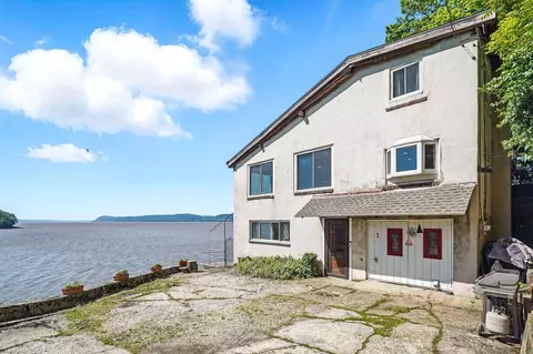 1 Battery Pl, Cortlandt, NY 10520