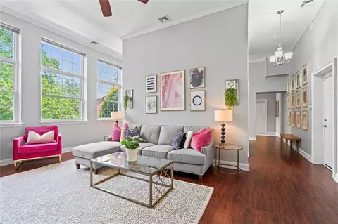 69 Bay Ave #B, Huntington, NY 11743