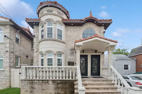 15007 Huron St, New York, NY 11417
