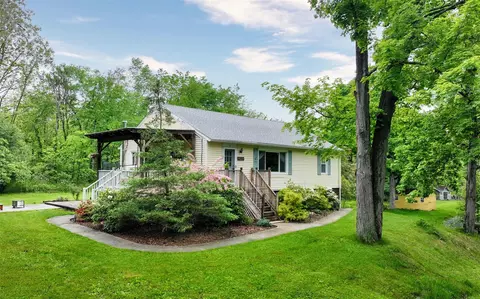 9 Chapel Rd, Newburgh, NY 12550