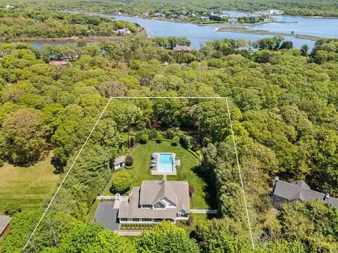 31 Inlet View Path, East Moriches, NY 11940