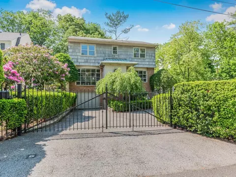 1 Kingston Ave, Yonkers, NY 10701