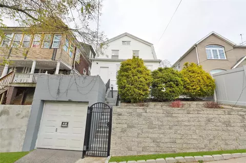 101 Scribner Ave #1, Staten Island, NY 10301