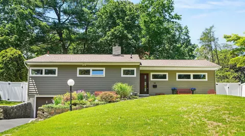 66 Prospect Ave, Greenburgh, NY 10502
