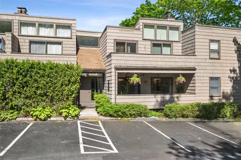 216 Purchase St #A, Rye, NY 10580