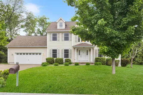 135 Ray Blvd, Poughkeepsie, NY 12603