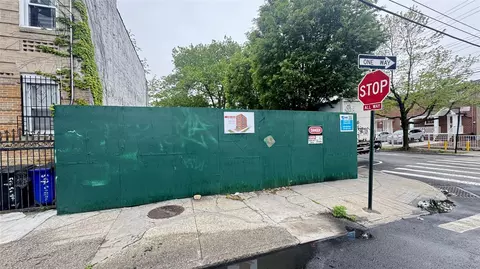 540 Schenck Ave, New York, NY 11207