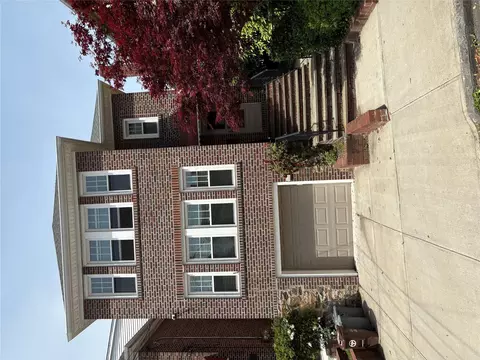 4279 Oneida Ave, New York, NY 10470